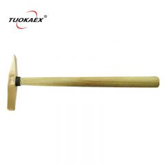 Non Sparking wooden handle chipping hammer